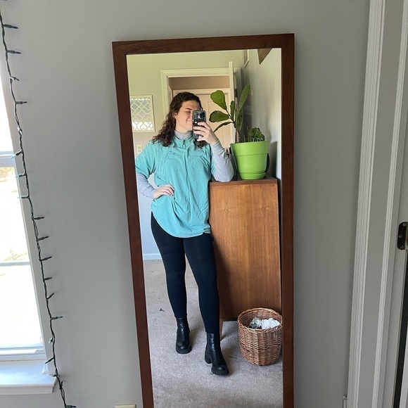 Introducing me - Picture 2 of 8